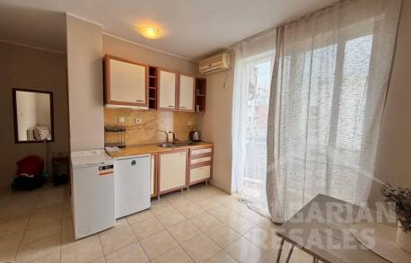 Affordable One-Bedroom Apartment in Sunny Beach - Photo 3