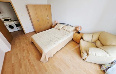 Mieszkanie z jedną sypialnią w spokojnej części kurortu - Фото1