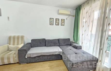 Недорогая двухкомнатная квартира на курорте Солнечный берег - Фото 2