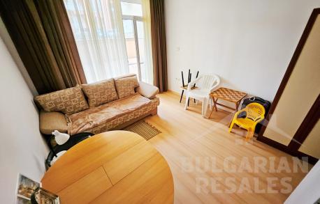 Malé štúdio s nábytkom v komplexe 