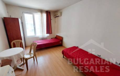 Cheap studio in Bulgaria in complex with swimming pool - Photo 2