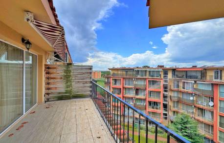 Byt s veľkou terasou, pekný komplex! - Фото7