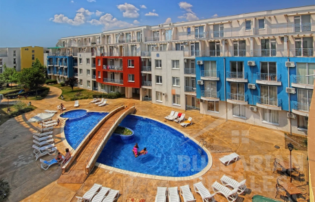 Apartment in the complex on Sunny Beach  - Photo 1