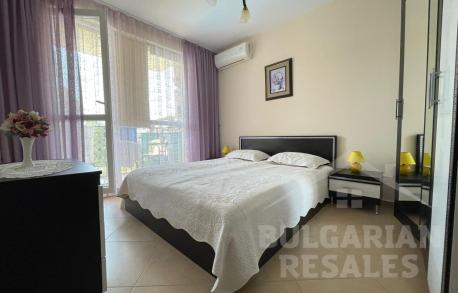 Moderný a komfortný apartmán s výhľadom na bazén - Фото6