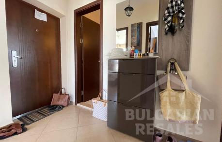 Moderný a komfortný apartmán s výhľadom na bazén - Фото12