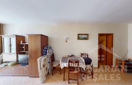 Изглед към басейна! Апартамент в комплекс „Sunset Beach 2“ - Снимка 6