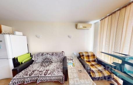 Изглед към басейна! Апартамент в комплекс „Sunset Beach 2“ - Снимка 7