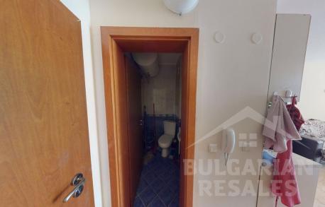 Изглед към басейна! Апартамент в комплекс „Sunset Beach 2“ - Снимка 9