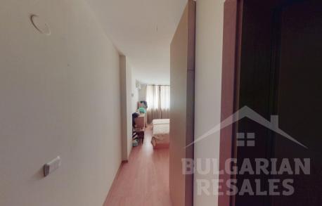 Изглед към басейна! Апартамент в комплекс „Sunset Beach 2“ - Снимка 13