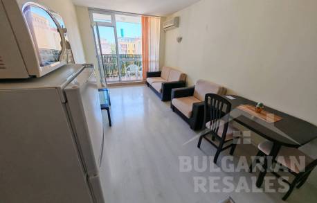 Affordable studio with pool view in Sunny Beach - Photo 5