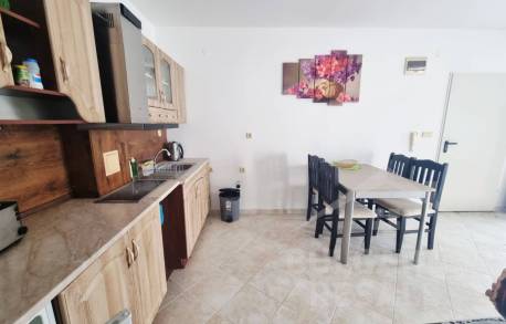 Niedroga kawalerka w kompleksie z basenami i rozległym terenem - Фото5