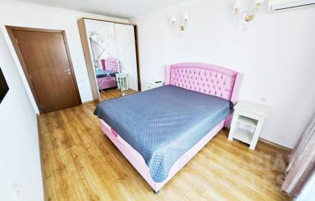 Прекрасен апартамент с огромна тераса - Снимка 12