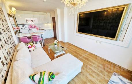 Прекрасен апартамент с огромна тераса - Снимка 6