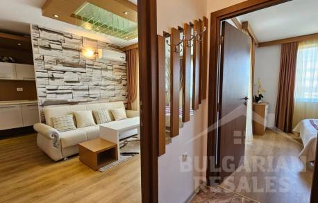 Pekný byt v luxusnom komplexe - Фото3