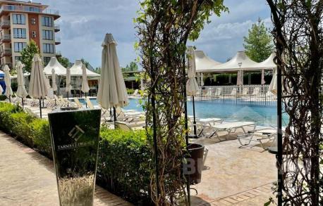 Двуетажен апартамент, 3 стаи, изглед към басейна, комплекс „Tarsis“ - Снимка 18