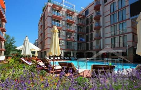 Priestranné štúdio v prestížnom komplexe s aquaparkom „Tarsis 1“ - Фото21