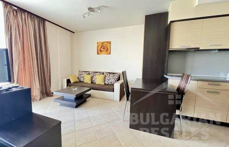 Priestranné štúdio v prestížnom komplexe s aquaparkom „Tarsis 1“ - Фото3