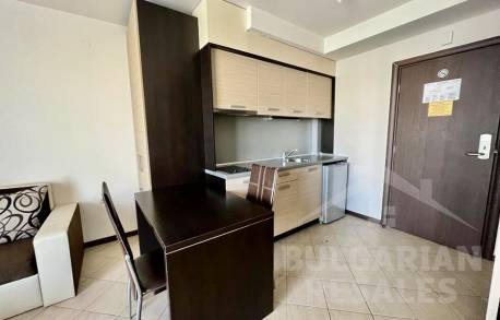 Priestranné štúdio v prestížnom komplexe s aquaparkom „Tarsis 1“ - Фото6