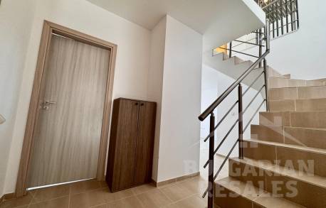 Без такса за поддръжка! Мезонет с панорамна гледка към морето - Снимка 9