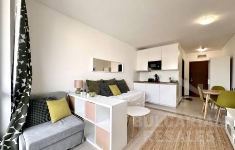 Moderné štúdio s výhľadom na bazén, komplex „U-Dacha“ - Фото4