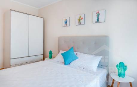 Модерно обзаведен апартамент в комплекс Venera Palace - Снимка 4