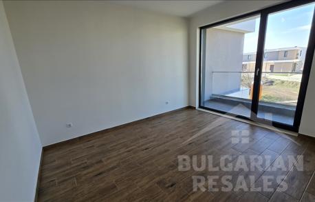 Time to buy! Two floors and patio on the villa - Photo 15