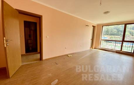 Buy an apartment in an eco-friendly area of Elenite! - Photo 9