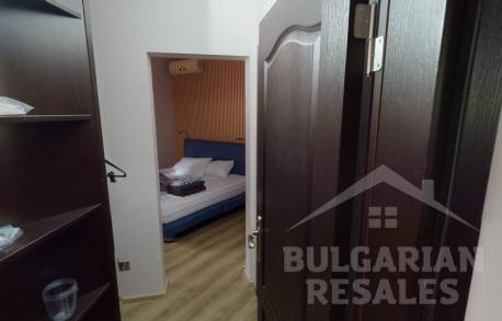 Вила с три спални и частен басейн - Снимка 15