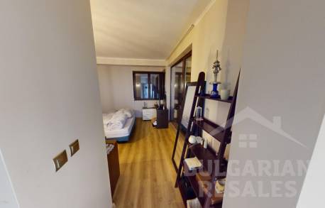 Вила с три спални и частен басейн - Снимка 20