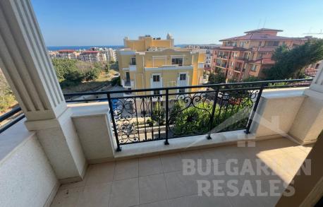 Przestronny apartament w luksusowym kompleksie - Фото14