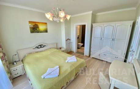 Луксозен пентхаус в премиум комплекса „Villa Florencia“, Свети Влас - Снимка 12