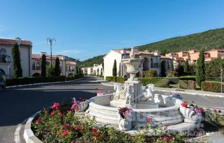 Таунхаус с двумя спальнями и оборудованой террасой  - Фото 20