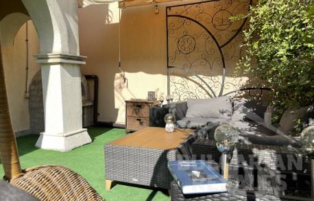 Таунхаус с двумя спальнями и оборудованой террасой  - Фото 2