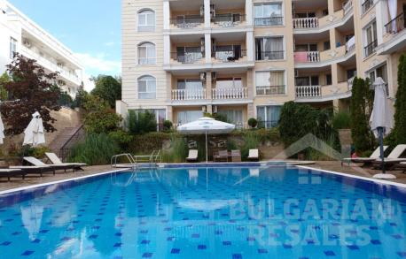 Excellent apartment just 200 m from the beach in Sveti Vlas - Photo 1
