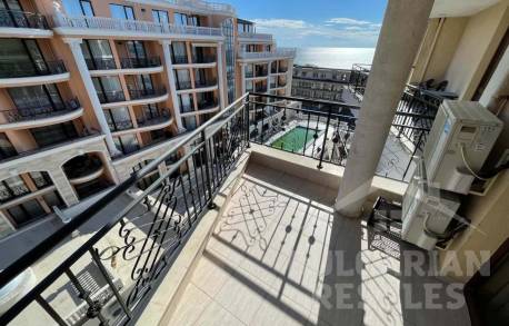 Mieszkanie z trzema sypialniami w kompleksie - Фото12