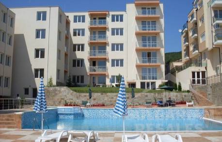 Вид на море! Апартамент с 2 спальнями и камином близко к пляжу, Свети Влас - Фото 16