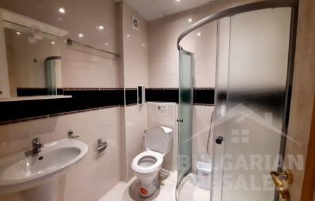 Dizajnový byt pri mori s 2 spálňami s výhľadom na bazén - Фото18