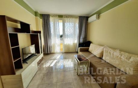 Апартамент с 1 спалня на брега на морето в модерен комплекс - Снимка 14