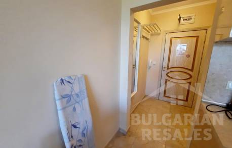 Студия с видом на зеленый парк на берегу моря в Поморие - Фото13