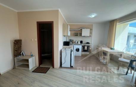 Štúdio s veľkou terasou v komplexe na prvej línii - Фото6