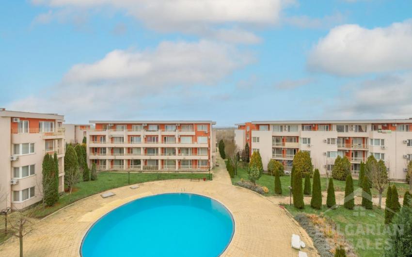 Affordable studio with pool view, €49,900 - Photo 3