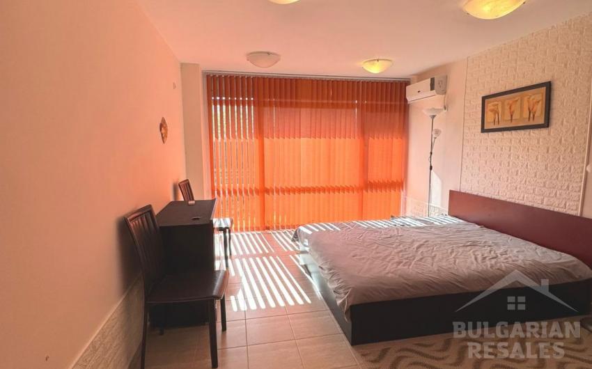 Byt v Slnečnom pobreží, 2 spálne, vnútorný dvor, 104 m² - Фото9