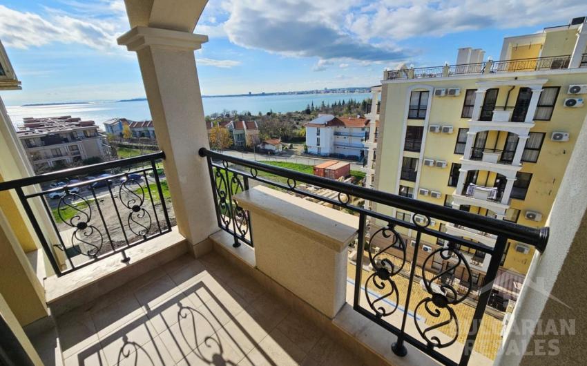 Sea view, one bedroom, modern renovation, Sea Shore complex - Photo 10