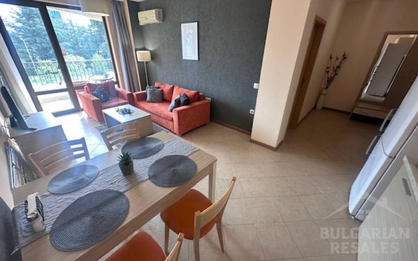 Меблированная двухкомнатная квартира, в хорошем состоянии, комплекс "Royal Sun" ID: 6007 - Фото 6