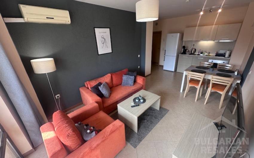 Меблированная двухкомнатная квартира, в хорошем состоянии, комплекс "Royal Sun" ID: 6007 - Фото 2