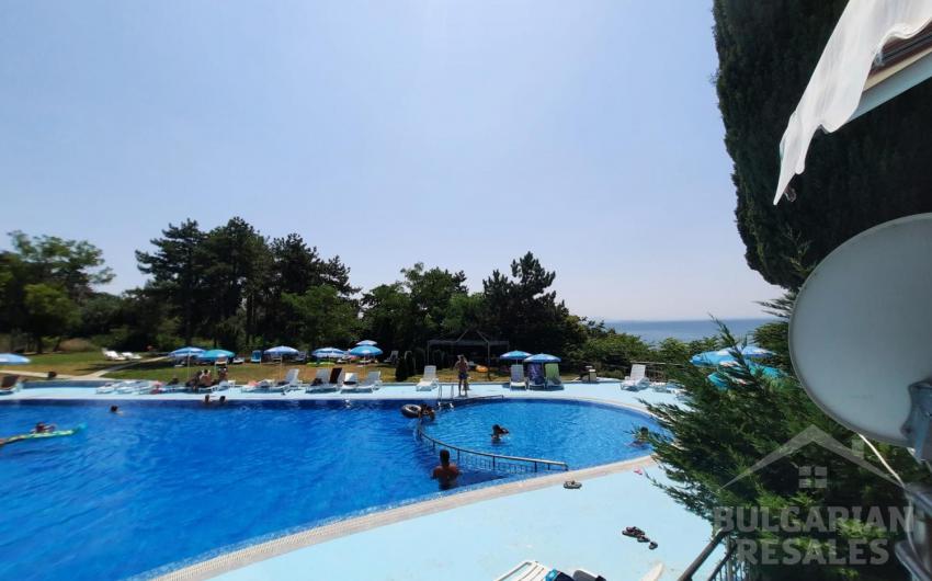 Apartment with a view of the pool and the sea in the Blue Bay Palace ID: 2042 - Photo 10