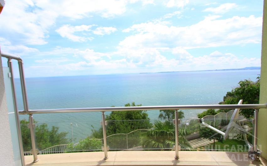 ID1330 Front Sea View Apartment in Alex Beach ID: 1119 - Photo 9