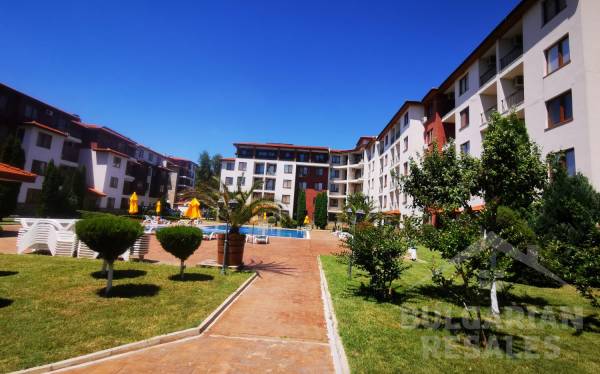 Апартамент на партерния етаж с изглед към басейн ID: 2325 - Снимка 9