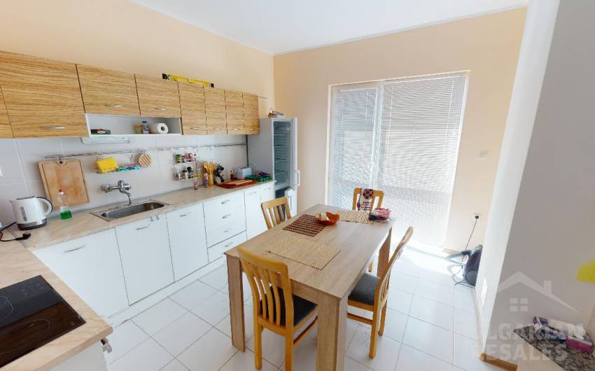 Detached house with renovation at a great price ID: 2494 - Photo 3