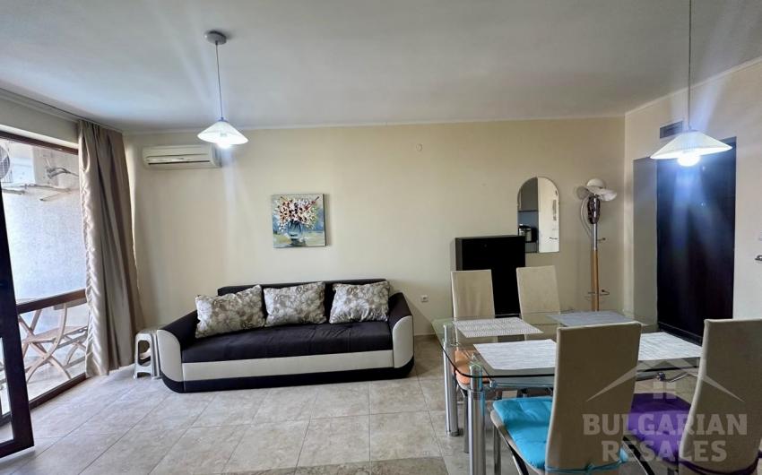 Byt s výhľadom na bazén, 5 minút od pláže - Фото4